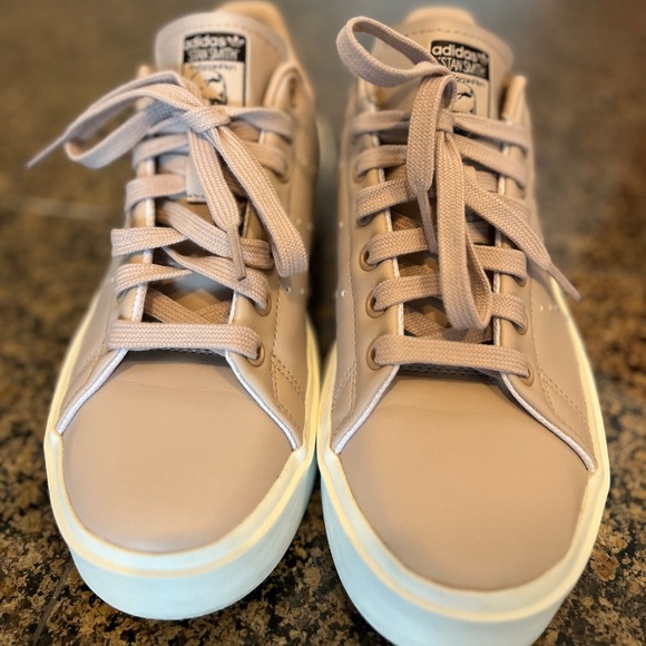 Adidas Stan Smith - Bonega Platform Sneaker - Size 8 - Picture 5 of 6